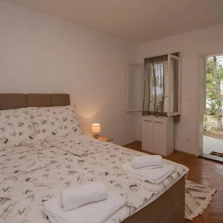 Garina Ii Apartment Veli Lošinj