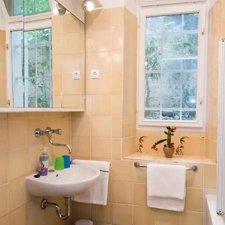 Garina Ii Apartment